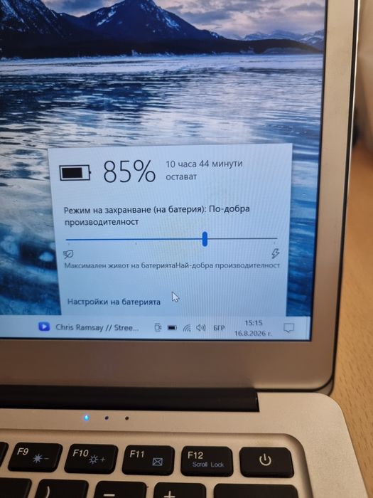 Лаптоп EZbook 3 Pro
