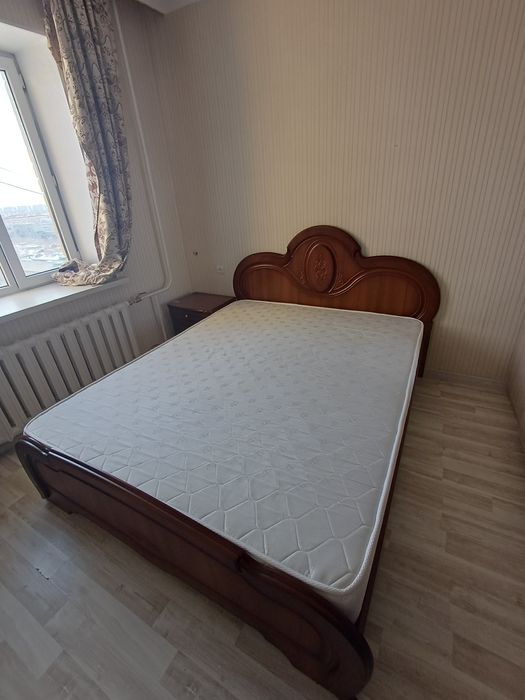 Спальный кровать