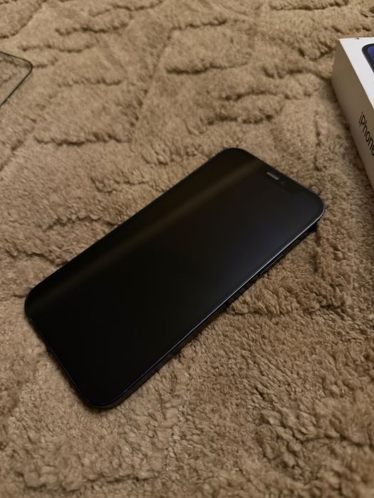 Iphone 12 продам