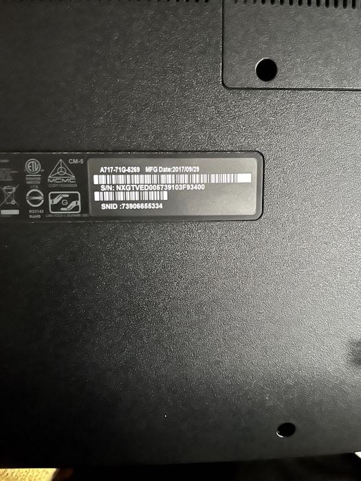 Acer 17-дюймовый  Memory - 8gb, Память - SSD 1 TB, Видеокарта 2 GB