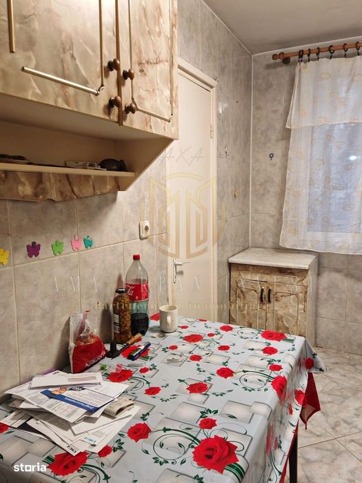 Apartament 3 Camere decomandat in Rahova 95000eur