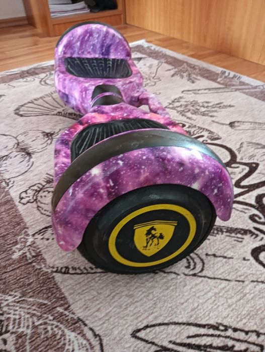 Vând Hoverboard NEGOCIABIL