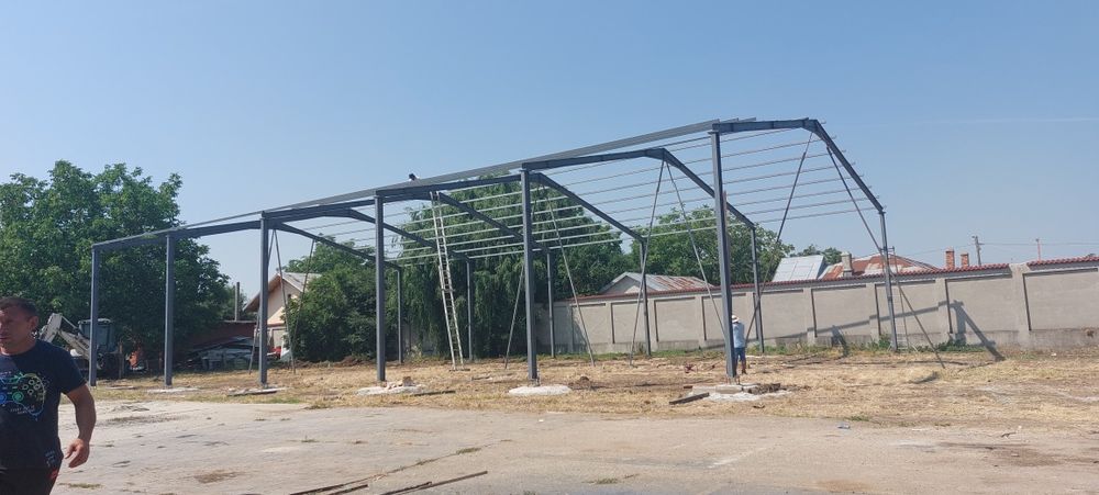 Vand structura metalica avem mai multe mărimi la comanda