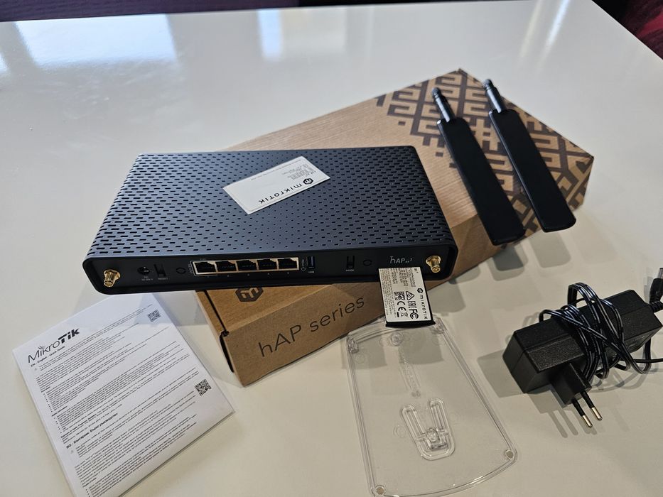 Рутер MikroTik hAP aX3