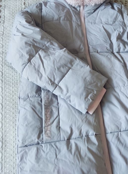 Продам зимний пуховик на девочку