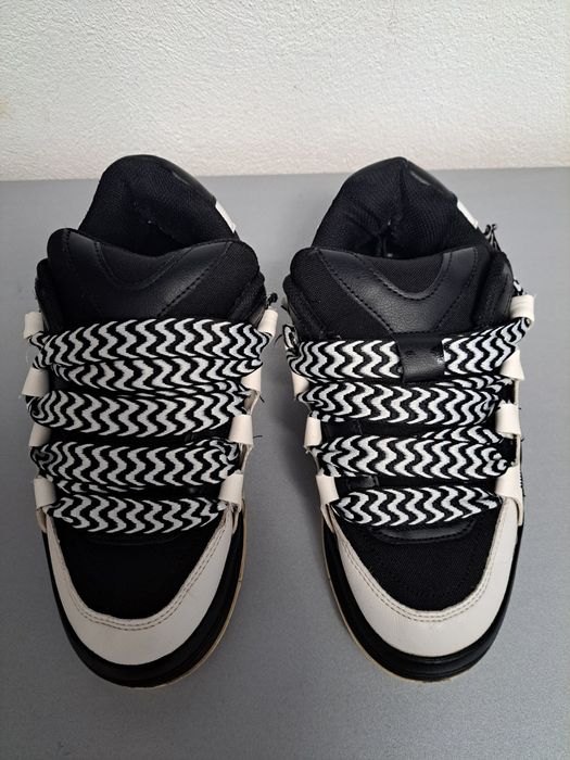 Adidași Bershka 38