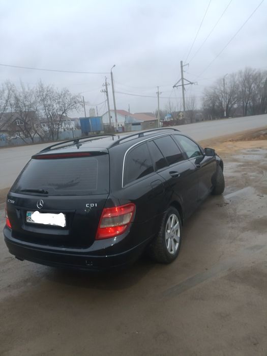 Продам Мерседес w 204 200 cdi 2009 г.