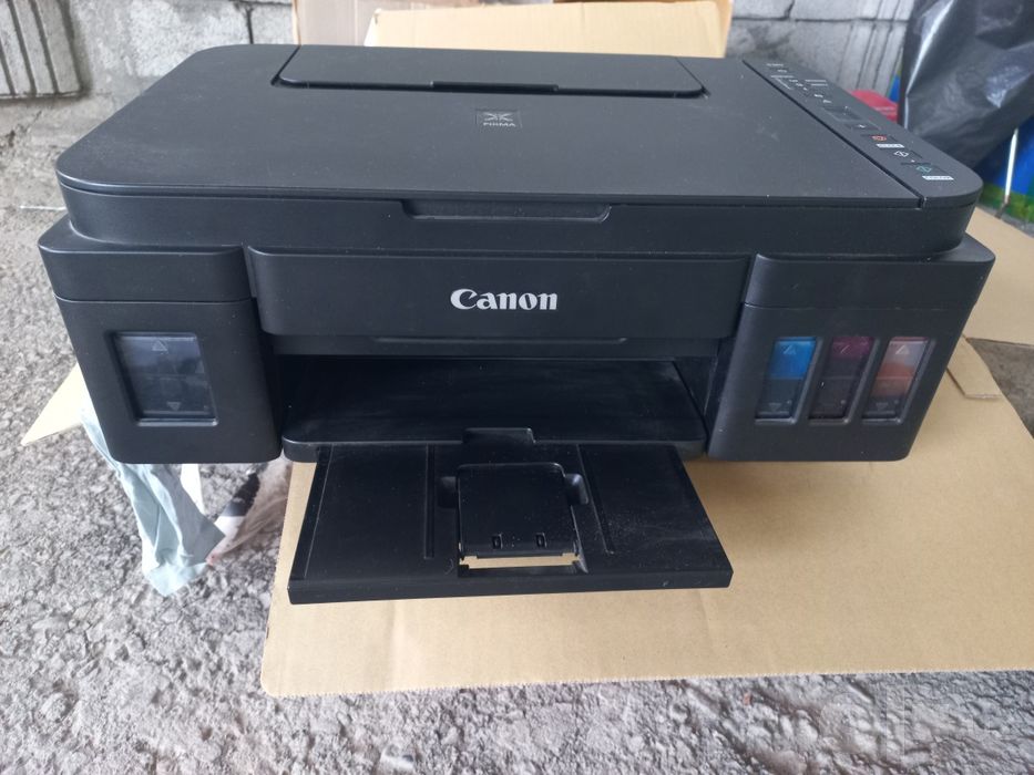 Продаётся цветной Принтер Canon