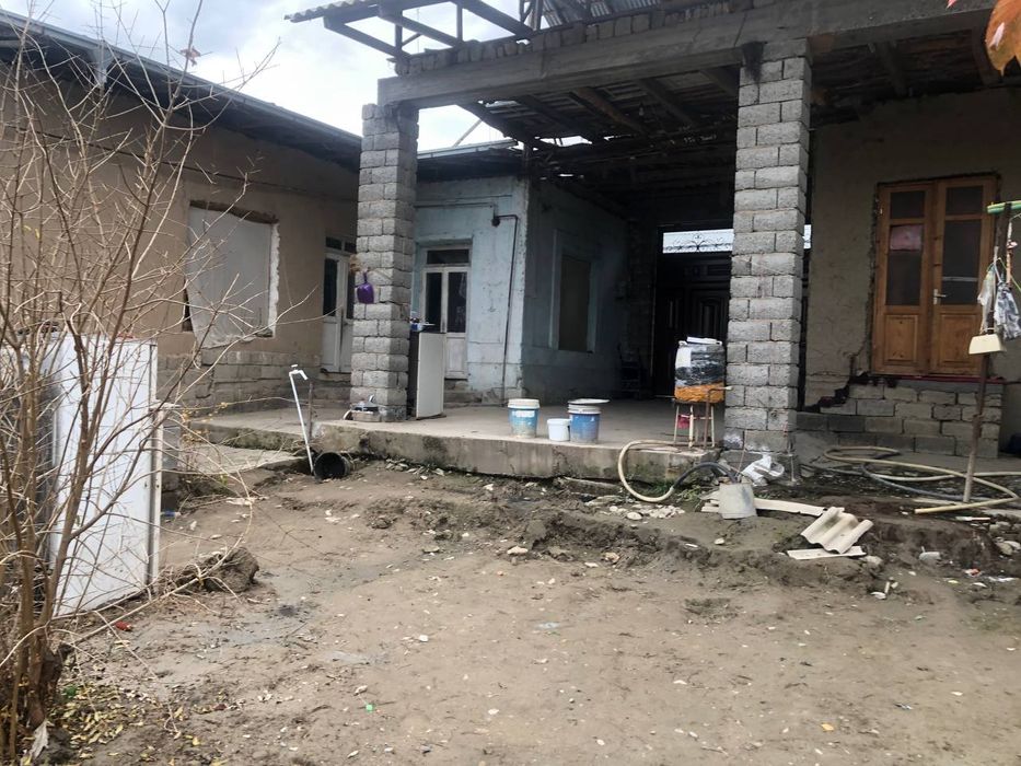 Ховли сотилади срочнога