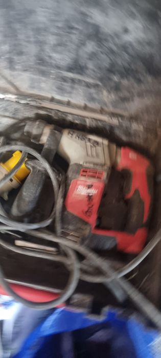 Hilti Makita Dewalt