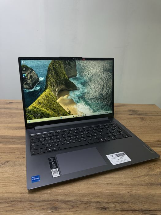 Lenovo Intel Core i5-12