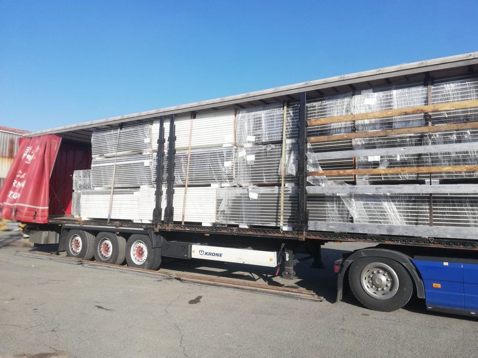 Panouri sandwich pentru Container Transport Gratuit in Brasov