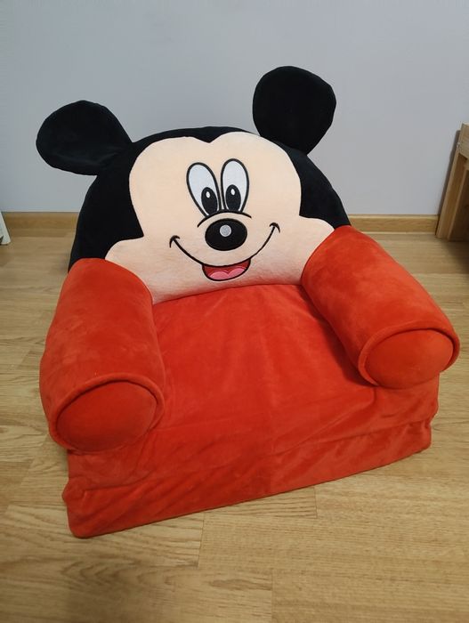 Scaun de pluș extensibil Mickey Mouse pentru copii - nou