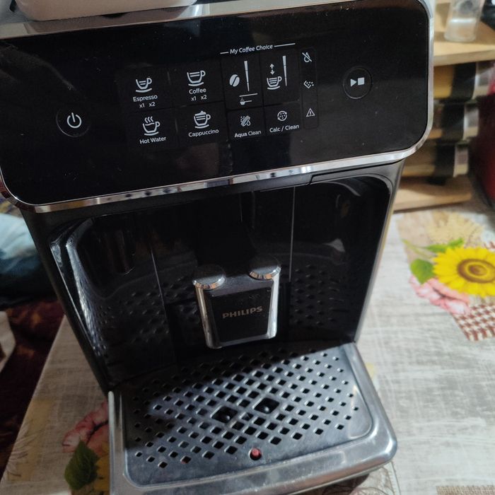 Кафемашина Philips LatteGo – работеща