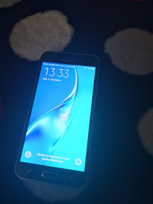 SAMSUNG Galaxy J3