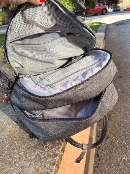 Многофункционална чанта за бебешка количка