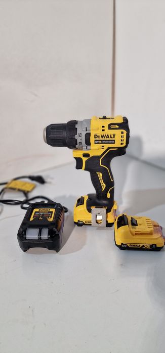 Dewalt DCD701 an 2025  Filetanta cu 2 acumulatori si incarcator