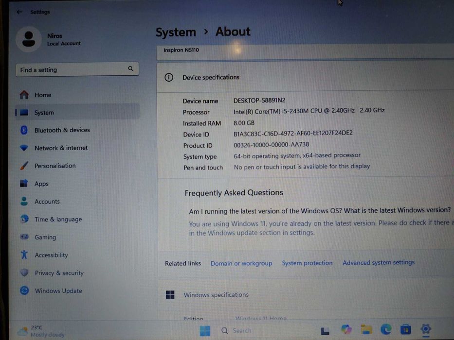 Laptop Dell Inspiron n5110 Windows 11 licenta i5 8GB RAM SSD Sams 500G
