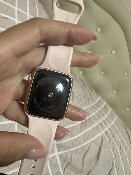 Apple watch 4, 44 mm розов/зол