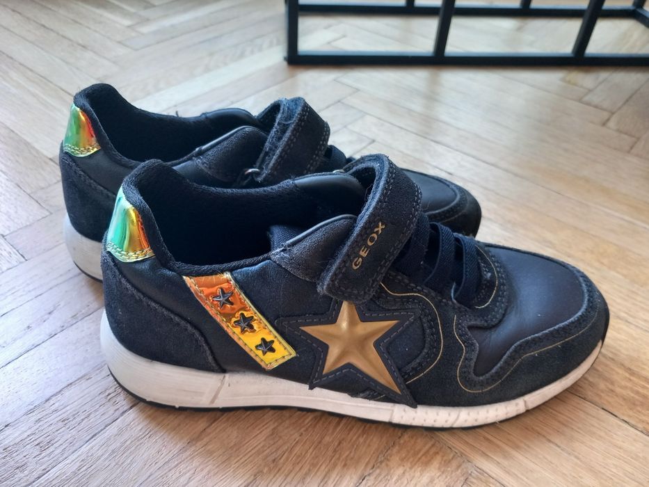 Adidasi Geox, marimea 33,