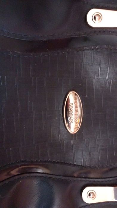 Дамска чанта от естествена кожа