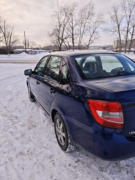 Продам машину Lada granta 2013 8 клоп