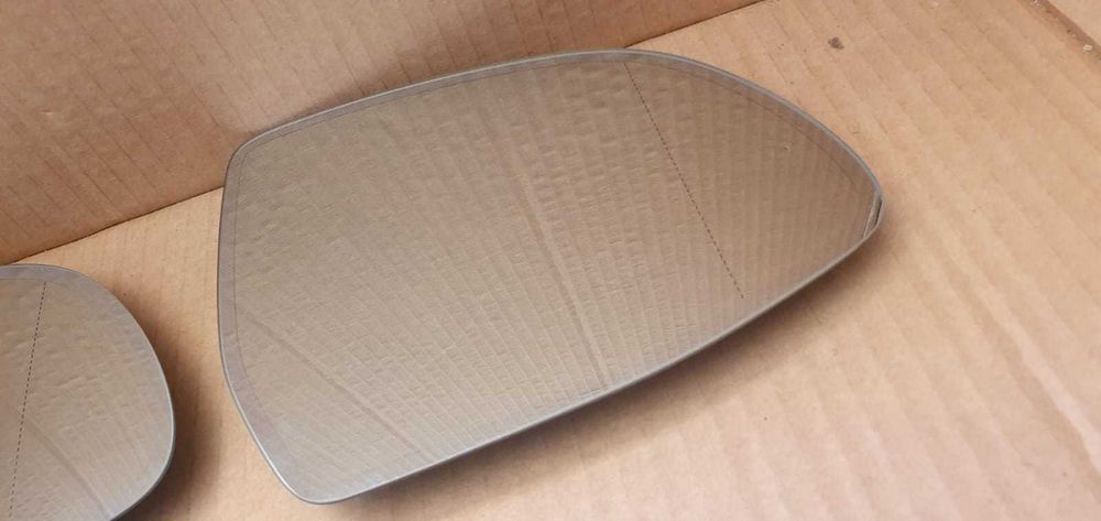 Sticla oglinda electrocrom dreapta originala BMW X5 G05 X6 G06 F15 F16 X3 G02 X4 G02 F25 F26 X7 G07