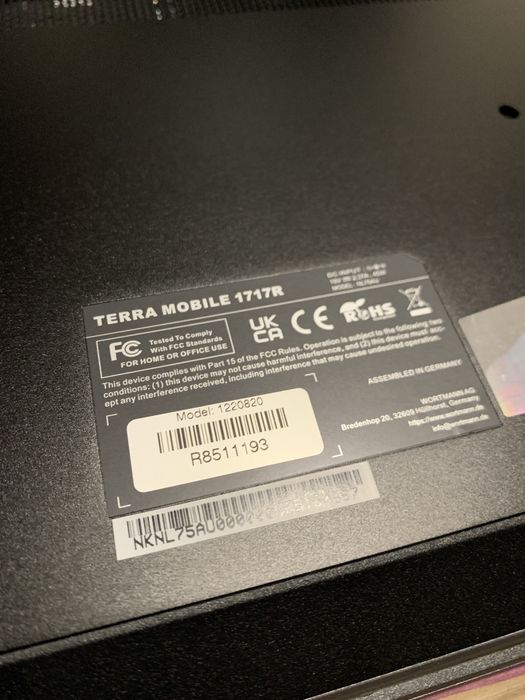 Laptop Terra Media: NOU!!