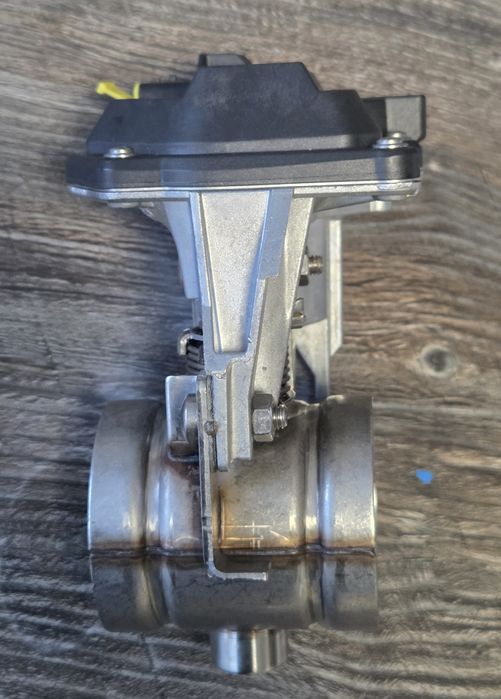 Clapeta Evacuare Renault 147B08010R mot 1.5 CDI Nissan Mercedes OFERTA