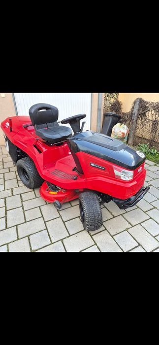 Tractoras de tuns iarba Alko