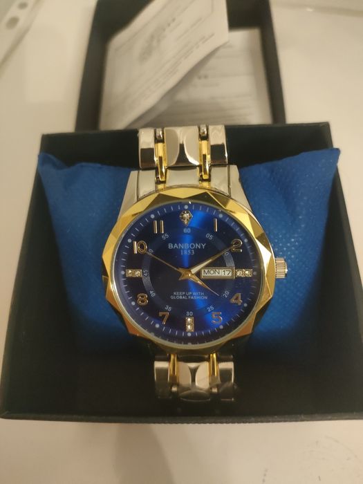 Ceas mecanic cu quartz – elegant, nou, ideal cadou