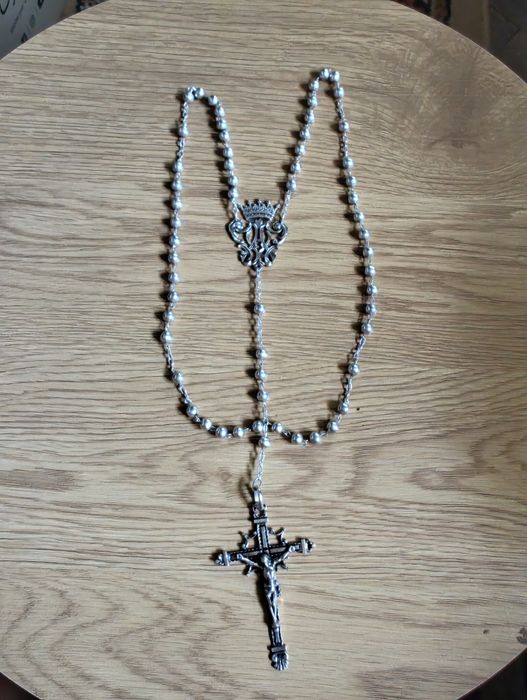 Rozar argint lucrat manual.