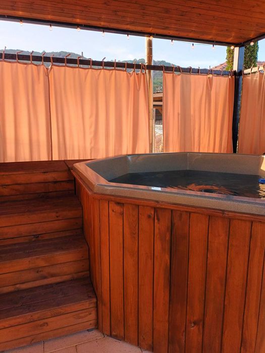 Ciubar OCTOGONAL din fibra de sticla EXCLUSIV