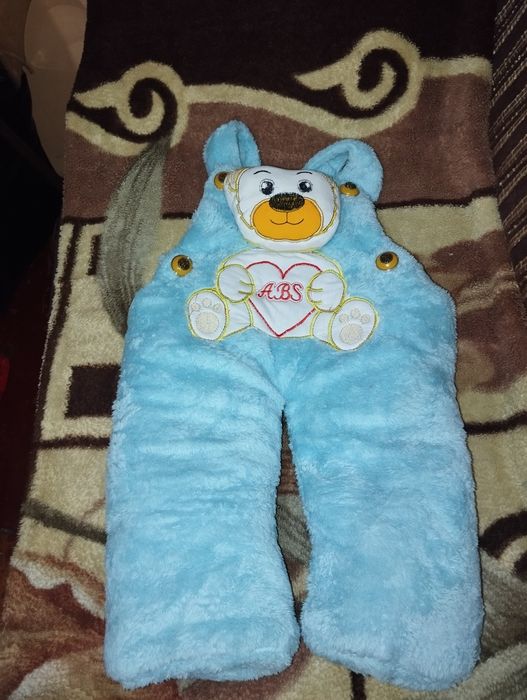 Продам теплый детский комбинезон