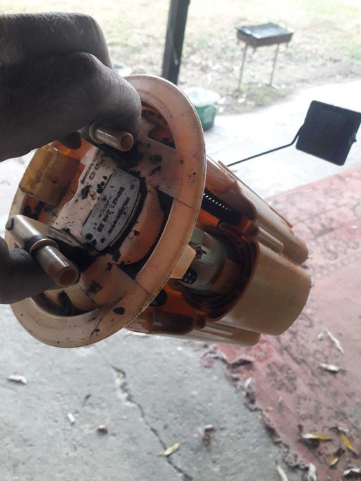 Горивна помпа+сонда VDO за пежо 206hdi 2.0