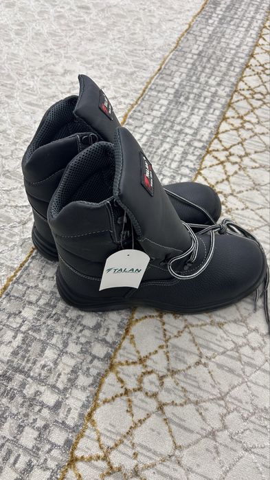 Спецобувь новая 41 размер