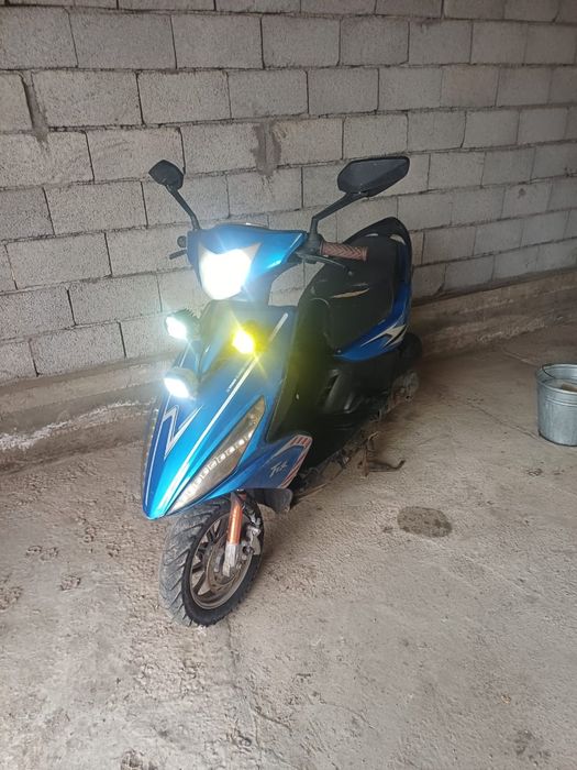 Продается Скутер Мопед