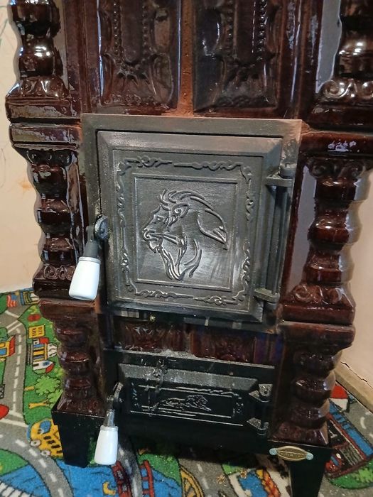 Sobă teracotă cu plită