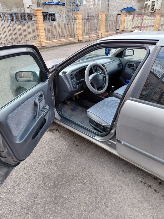 Продам ниссан премьера 1998