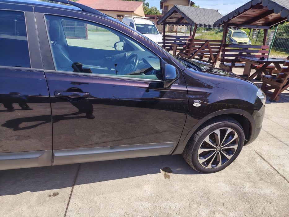 Vând Nissan Quashqai
