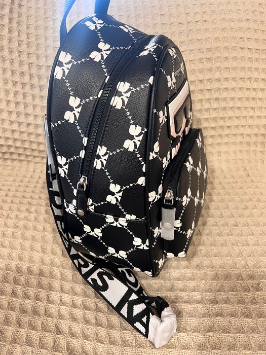 Раница голям размер Karl Lagerfeld НОВА