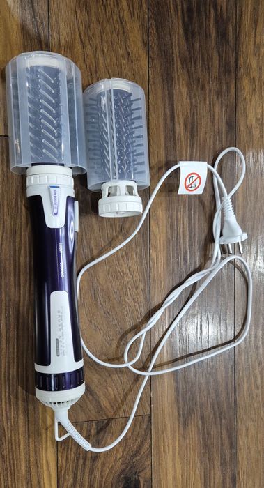 Електрическа четка за коса Rowenta CF9530F0