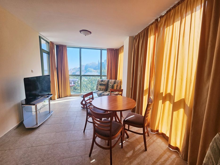 Апартамент нощувки плаж Кабакум-1 линия-Kabakum beach apartments