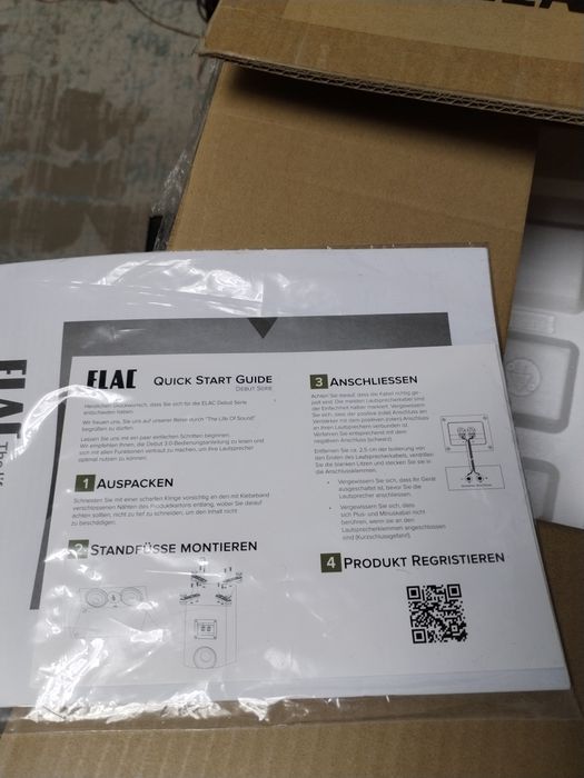 Полочники ELAC DEBUT 3.0 DB 53