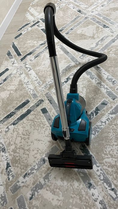 Пылесос продам продам