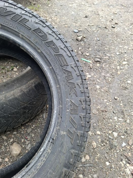 Vand 2 anvelooe 215 60 17 falken m+s ca noi dot 2024