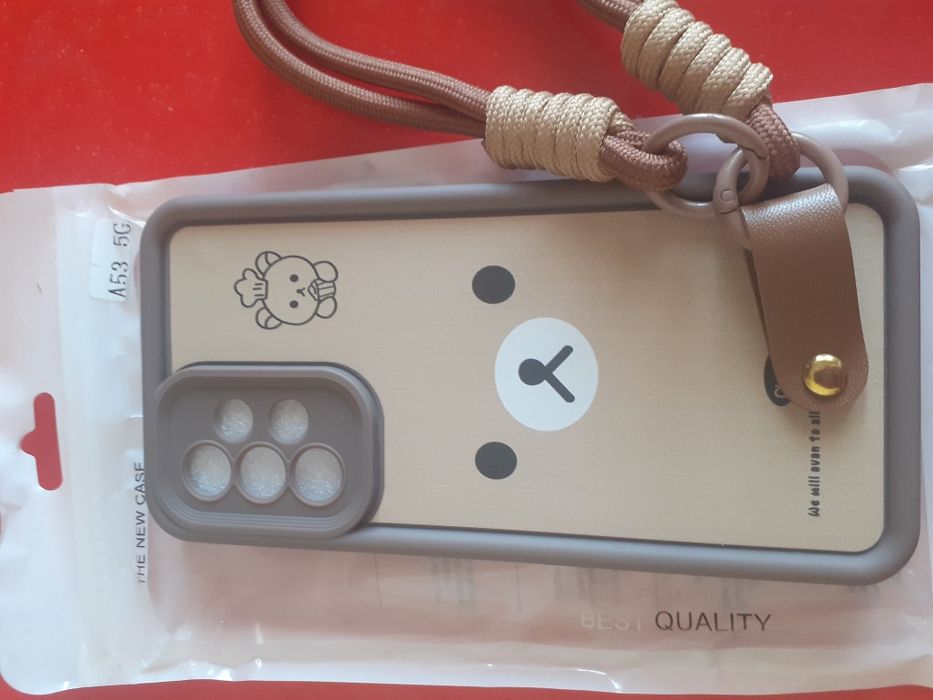 Чехлы продам  ..