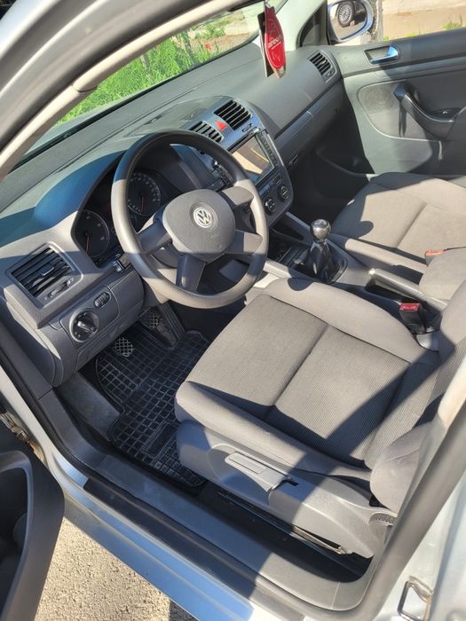 VOLKSWAGEN Golf Sportsvan 0 — imagine 3