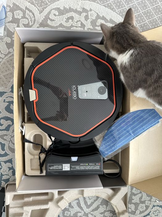 Робот-пылесос iclebo