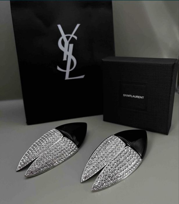 Обеци YSL уникални